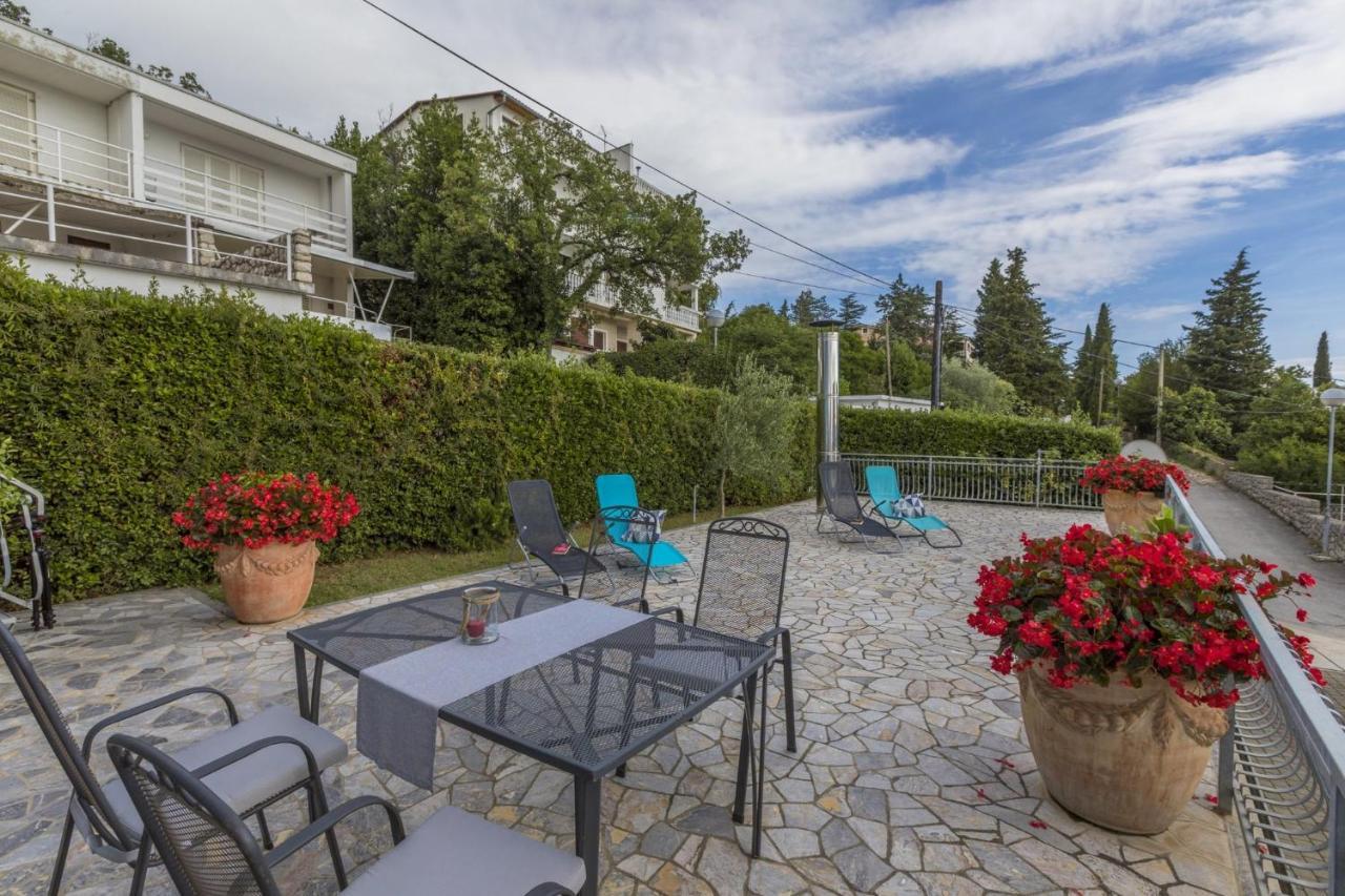 Blue Pearl Apartments Цриквеница Экстерьер фото